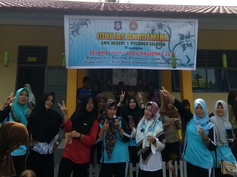 HARI GURU NASIONAL 2017 (HGN)